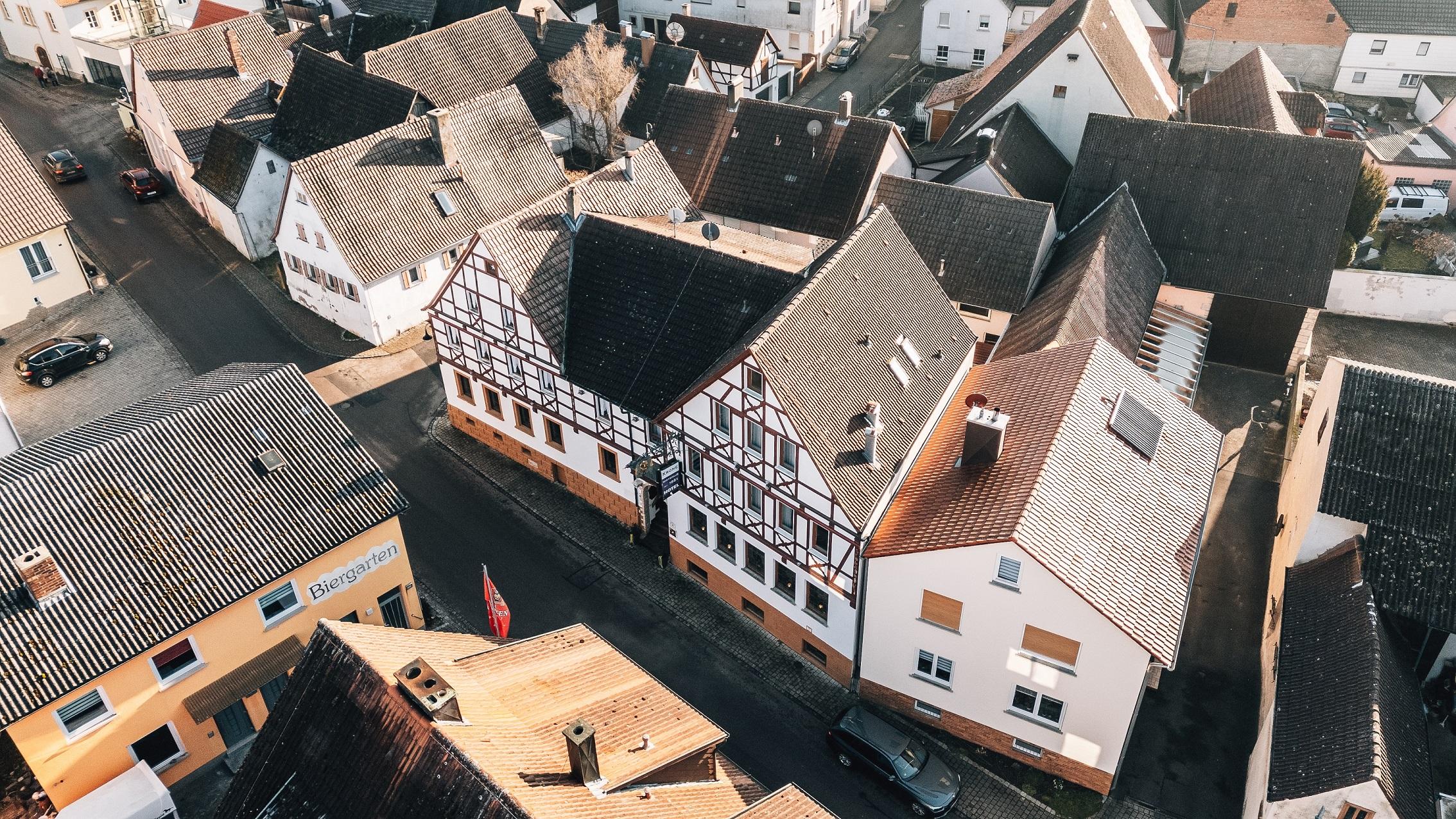 Hotel Krone Tauberrettersheim Exterior photo